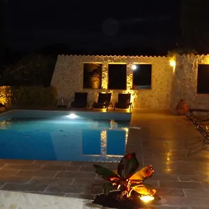 2* Frühstückspension La Bastide De Font Clarette